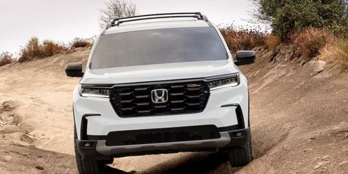 2025-honda-pilot_landing_2.jpg